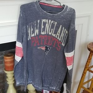 Men's vintage New England Patriots shirt